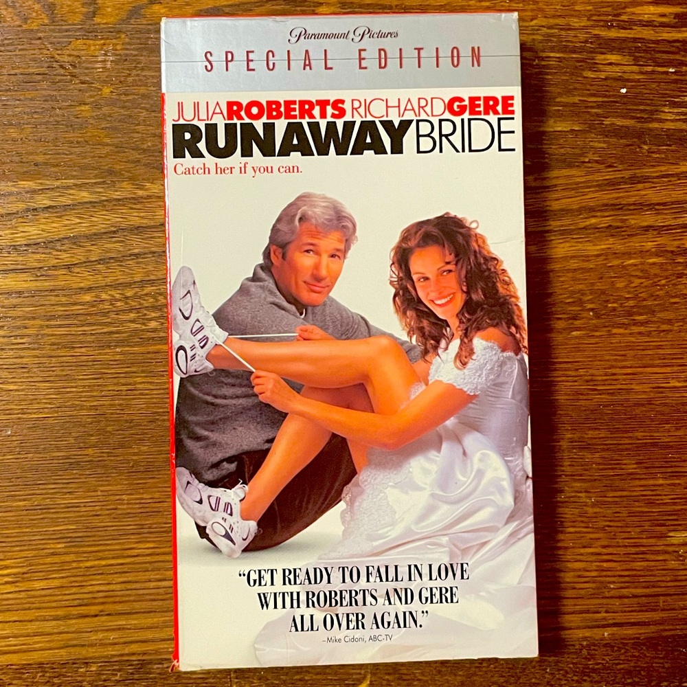 Runaway Bride VHS